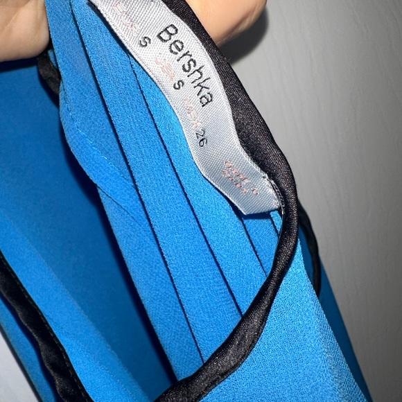 Blouse with straps - Picture 4 of 4